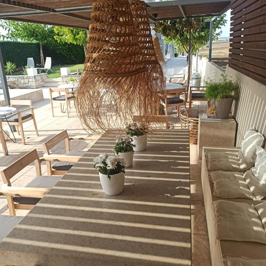 Niovi Boutique Apartments Afytos Dış mekan fotoğraf