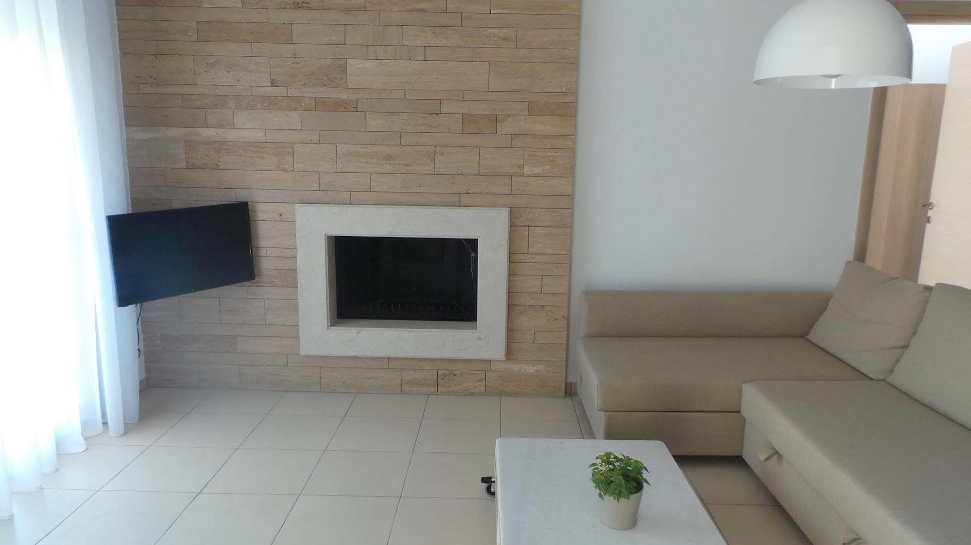 Niovi Boutique Apartments Afytos Dış mekan fotoğraf