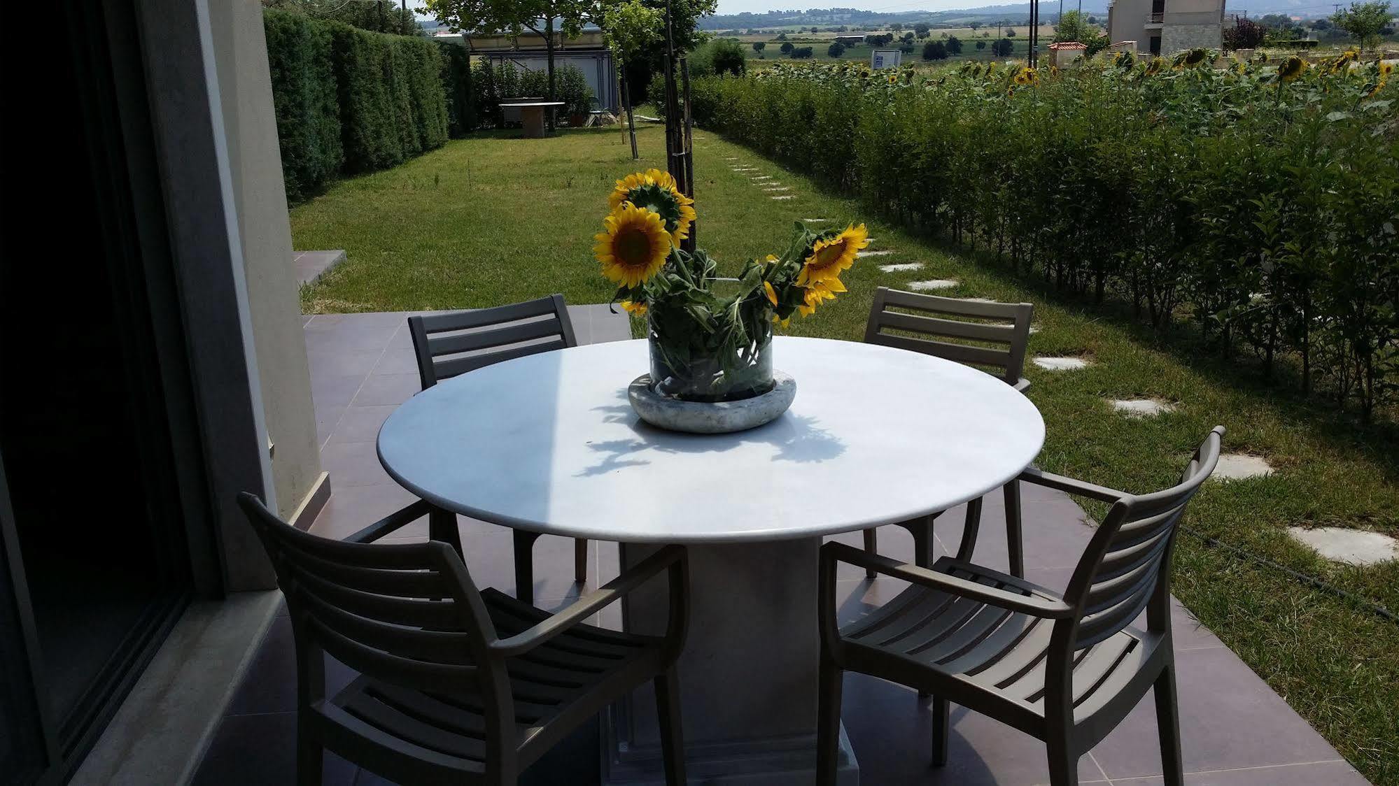 Niovi Boutique Apartments Afytos Dış mekan fotoğraf