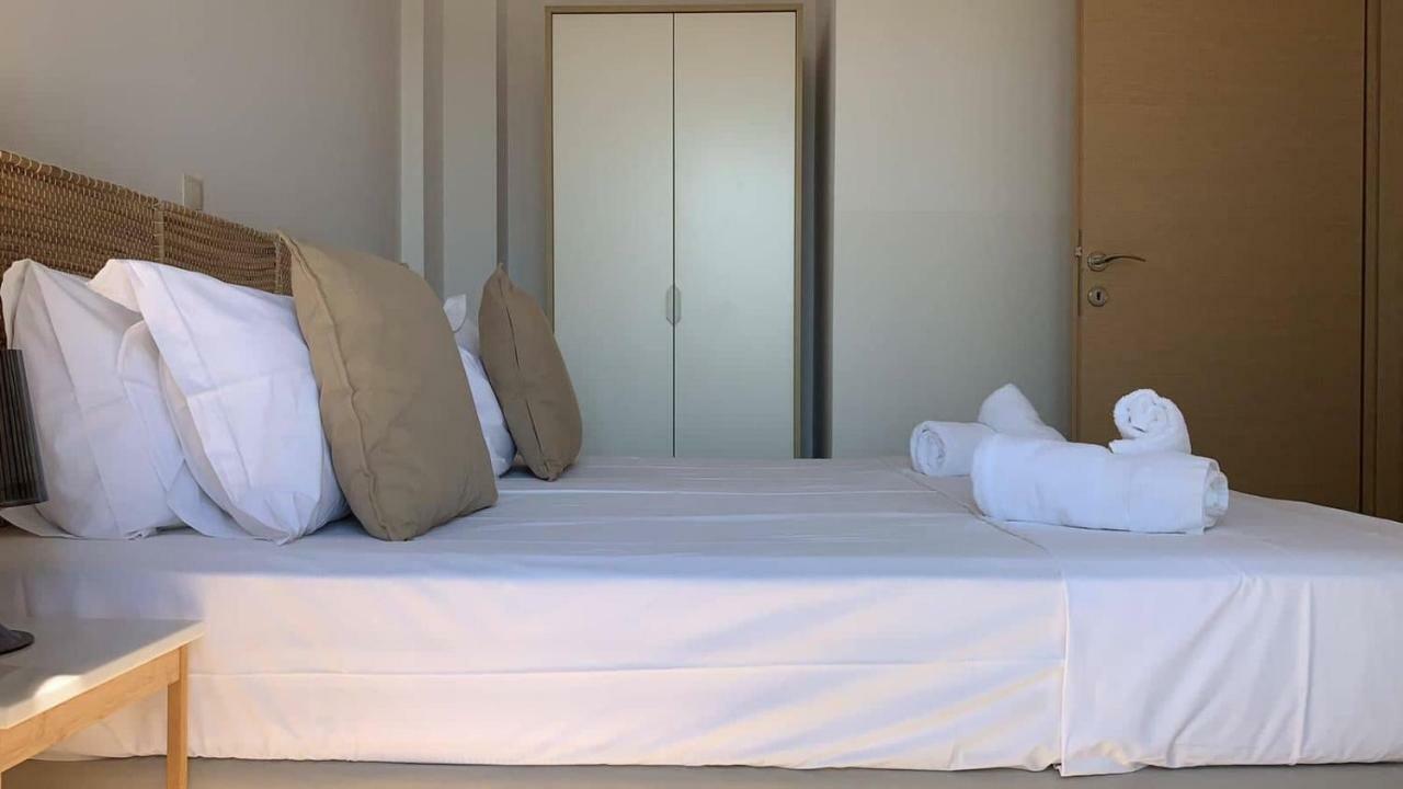 Niovi Boutique Apartments Afytos Dış mekan fotoğraf